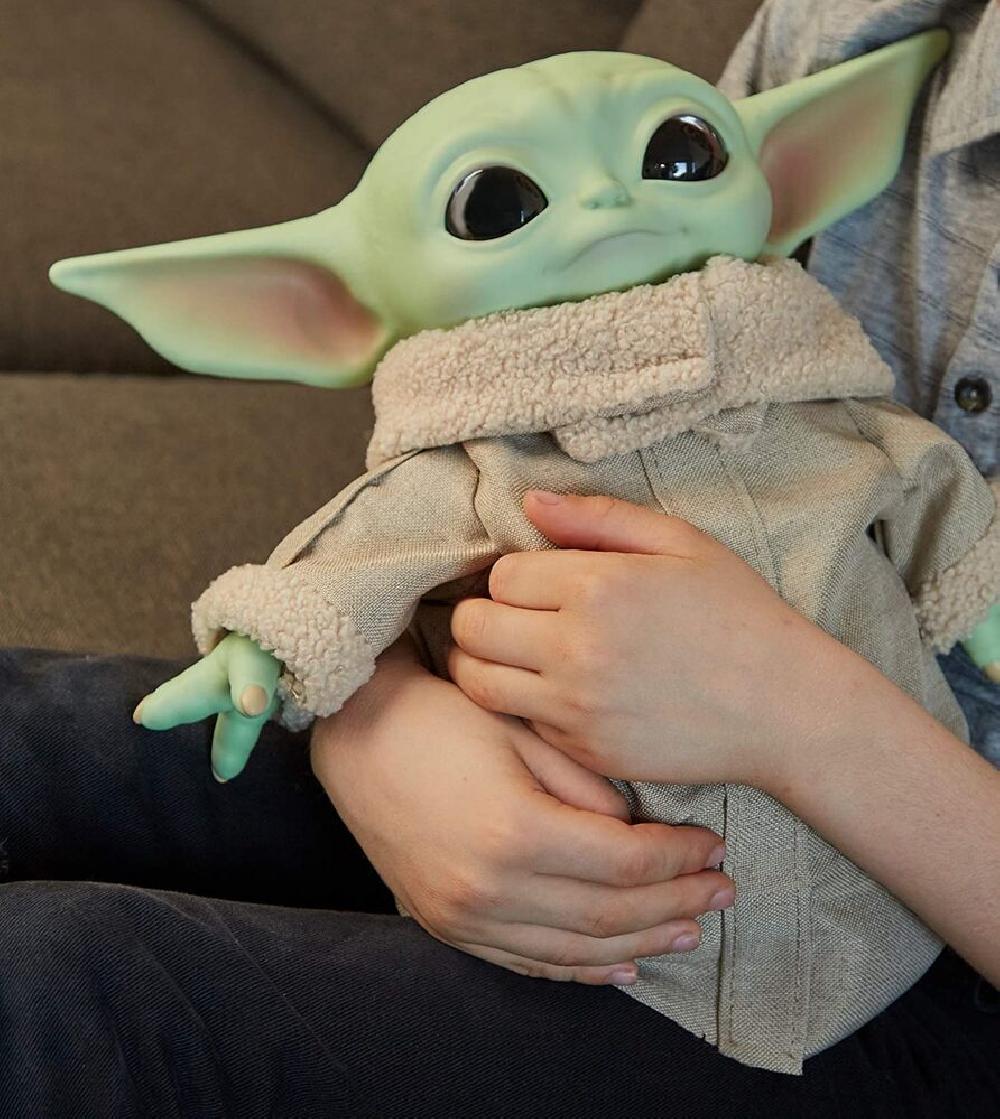 Peluche Star Wars The Mandalorian Yoda The Child 28cm